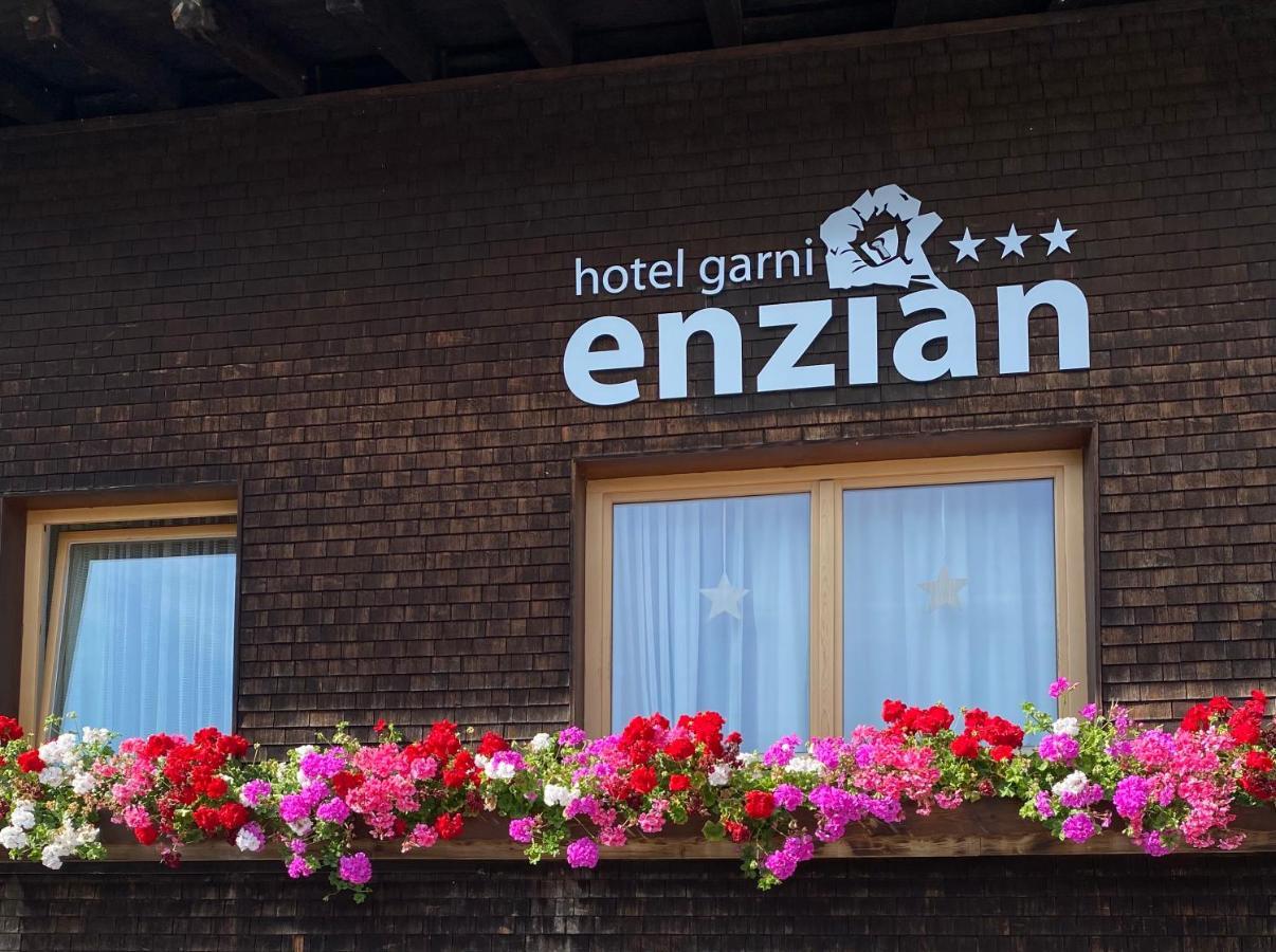 Hotel Garni Enzian Damuels Kültér fotó